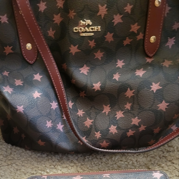 Coach City Tote & Wallet Star Pattern - Picture 1 of 7
